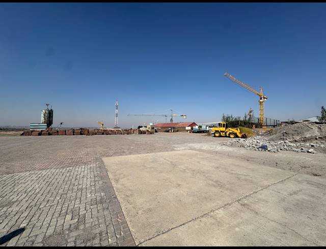22,490M² INDUSTRIAL YARD TO LET IN CHAMDOR